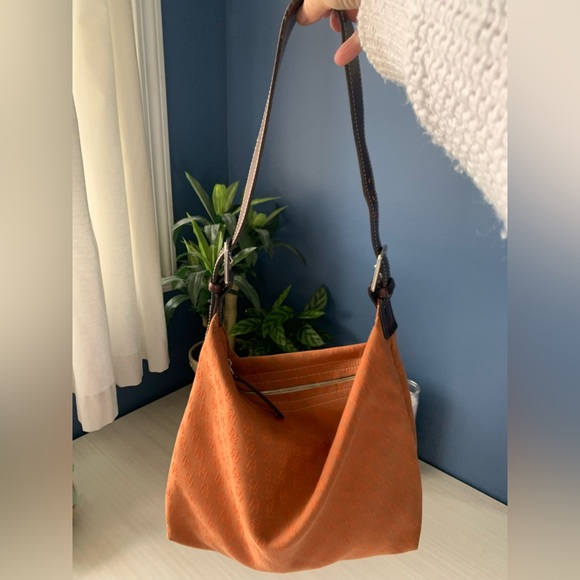 Dooney & Bourke Handbags - Authentic Dooney & Bourke Hobo Bag